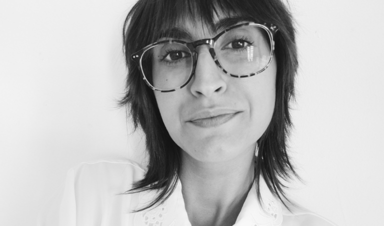 «OUSIA» por Laura Villar, Graduada en Diseño