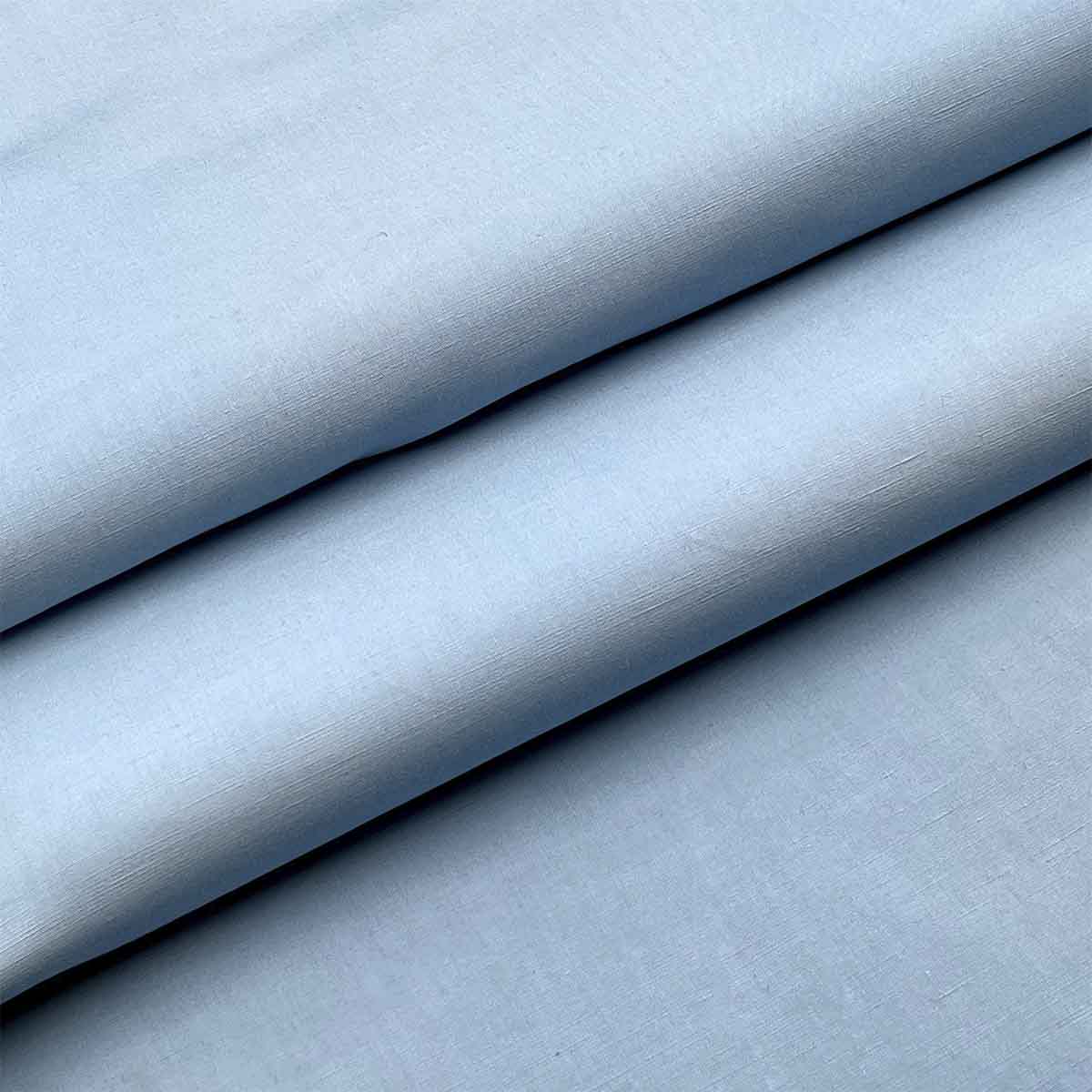 Denim crudo de aspecto natural